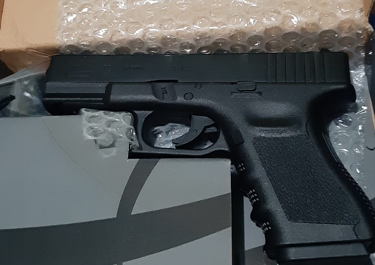 Glock 19 classical gun